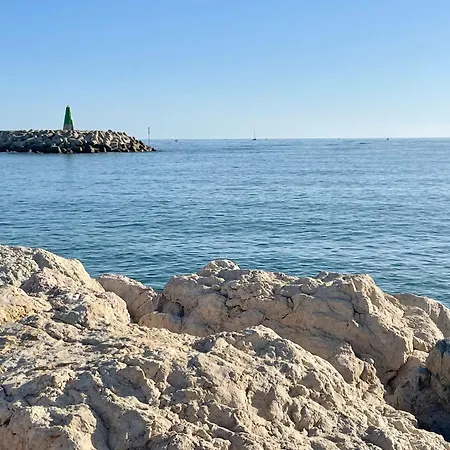 Апартаменти Isla Puerto Marina *