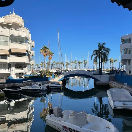 Апартаменти Isla Puerto Marina