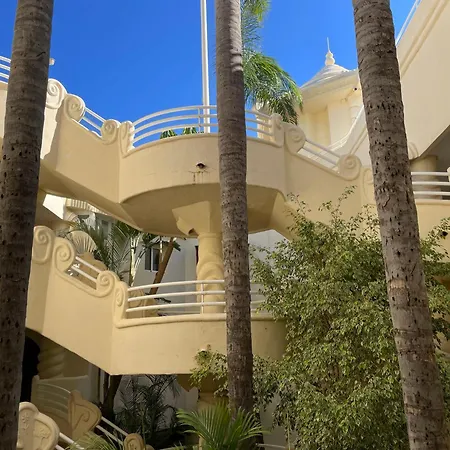 Isla Puerto Marina Апартаменти
