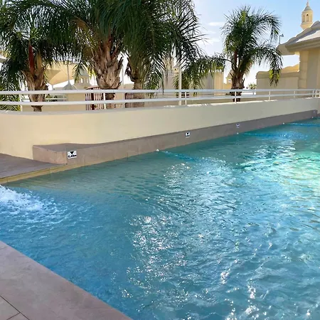 Апартаменти Isla Puerto Marina