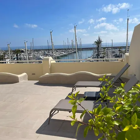 Isla Puerto Marina Апартаменти Бенальмадена